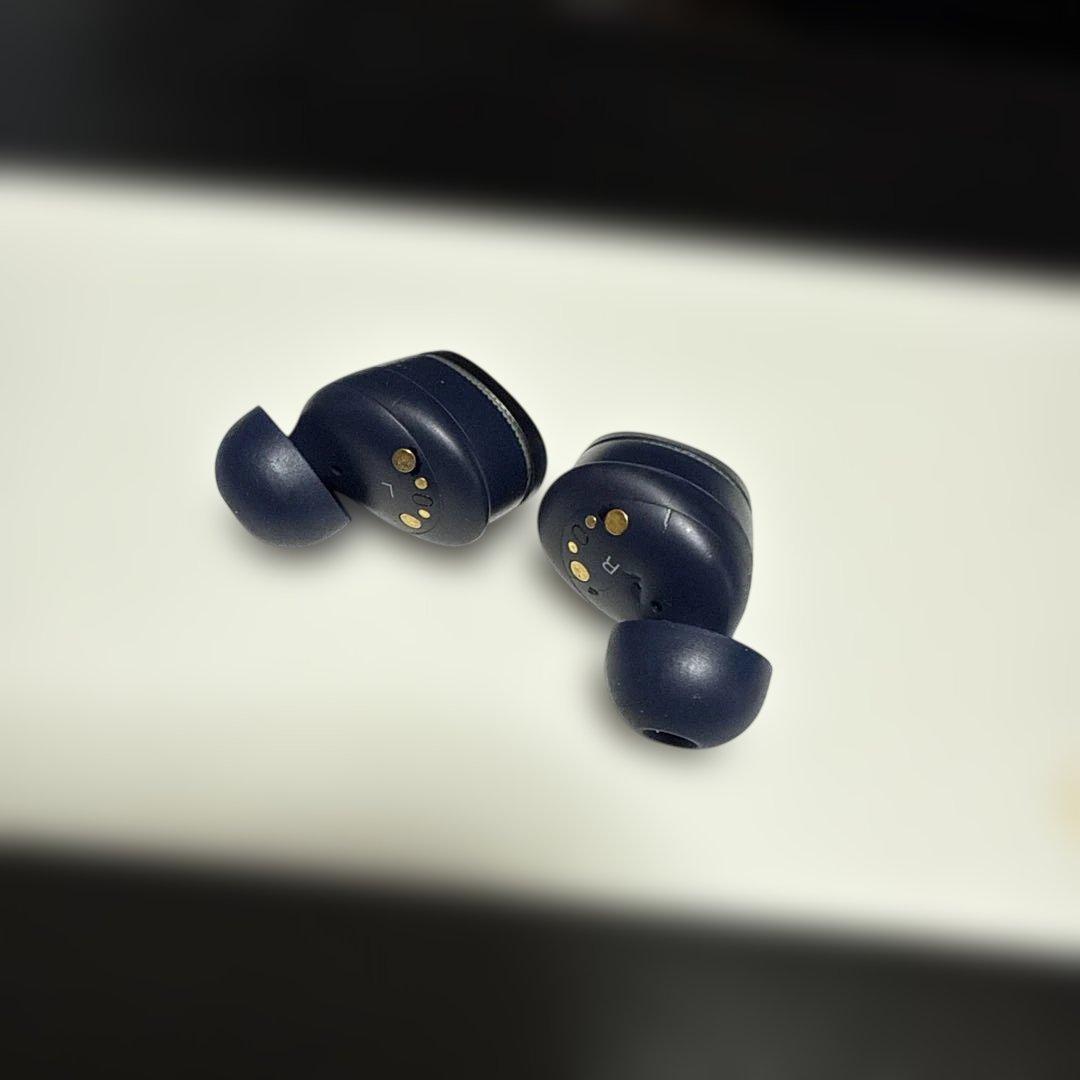 Bowers & Wilkins ワイヤレスイヤホン ネイビー pi8