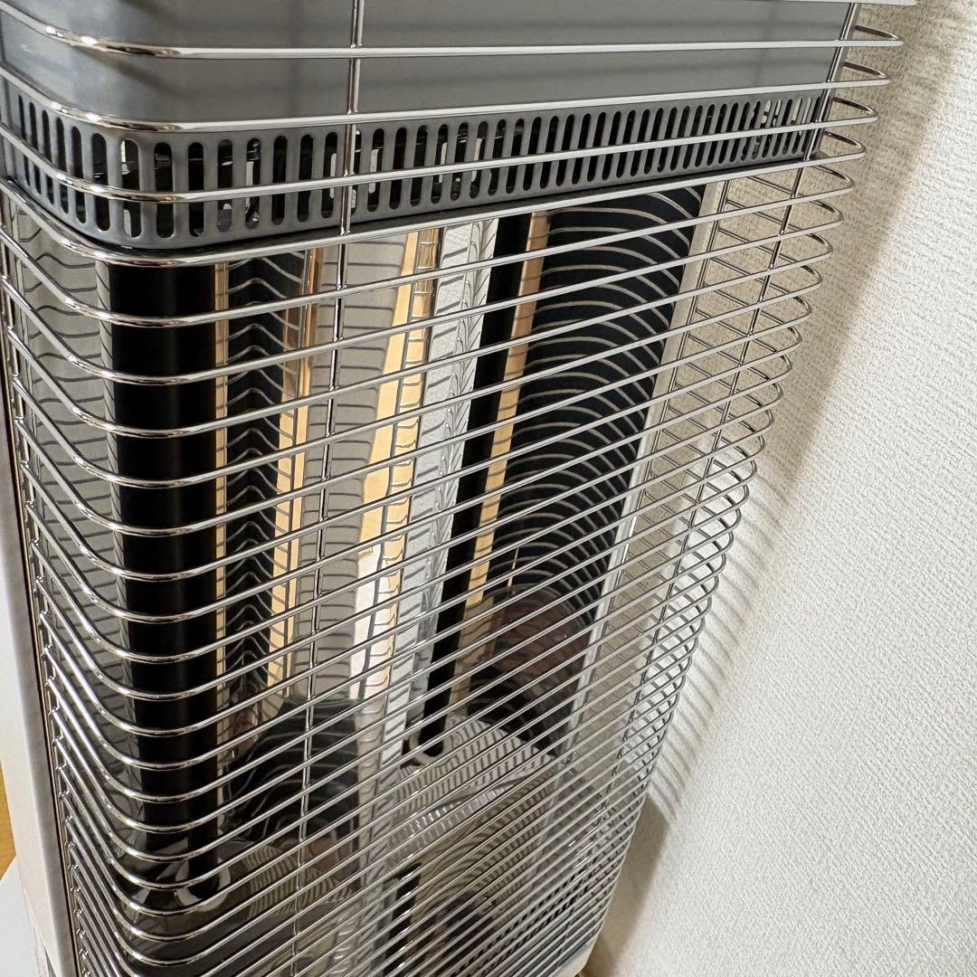 ダイキン 遠赤外線暖房機 セラムヒート ERFT11ZS-W 2023年製