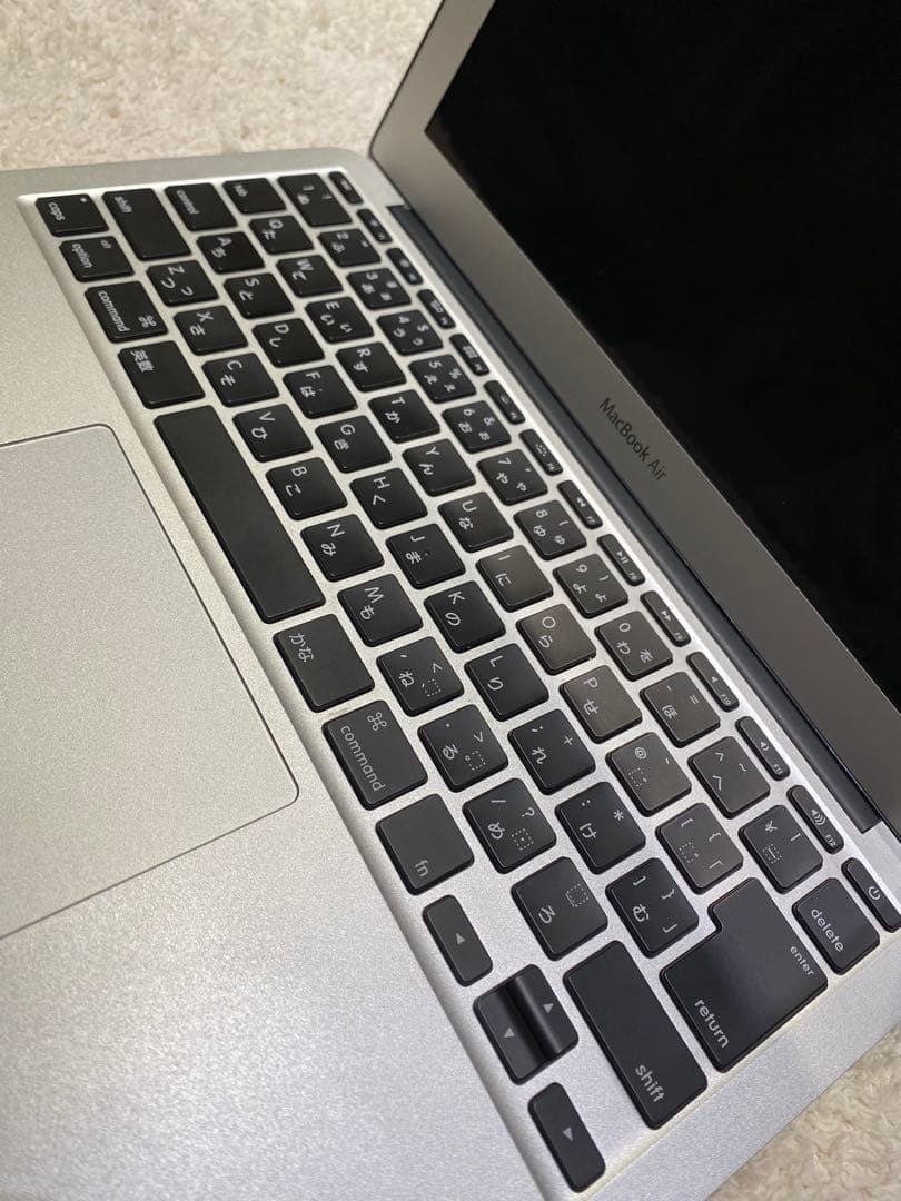 美品✨付属5点おまけ付MacBook Air Mid 2013初期化・動作確認済