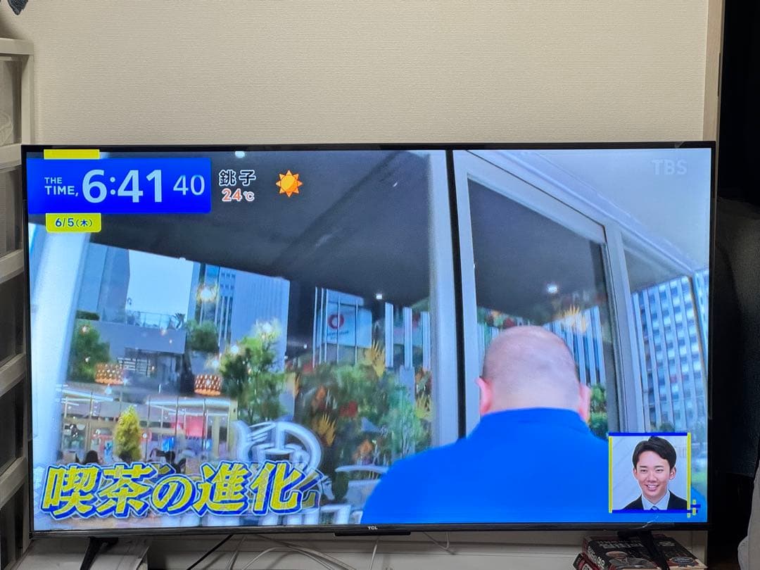 55インチのTCL製4Kスマート液晶テレビ