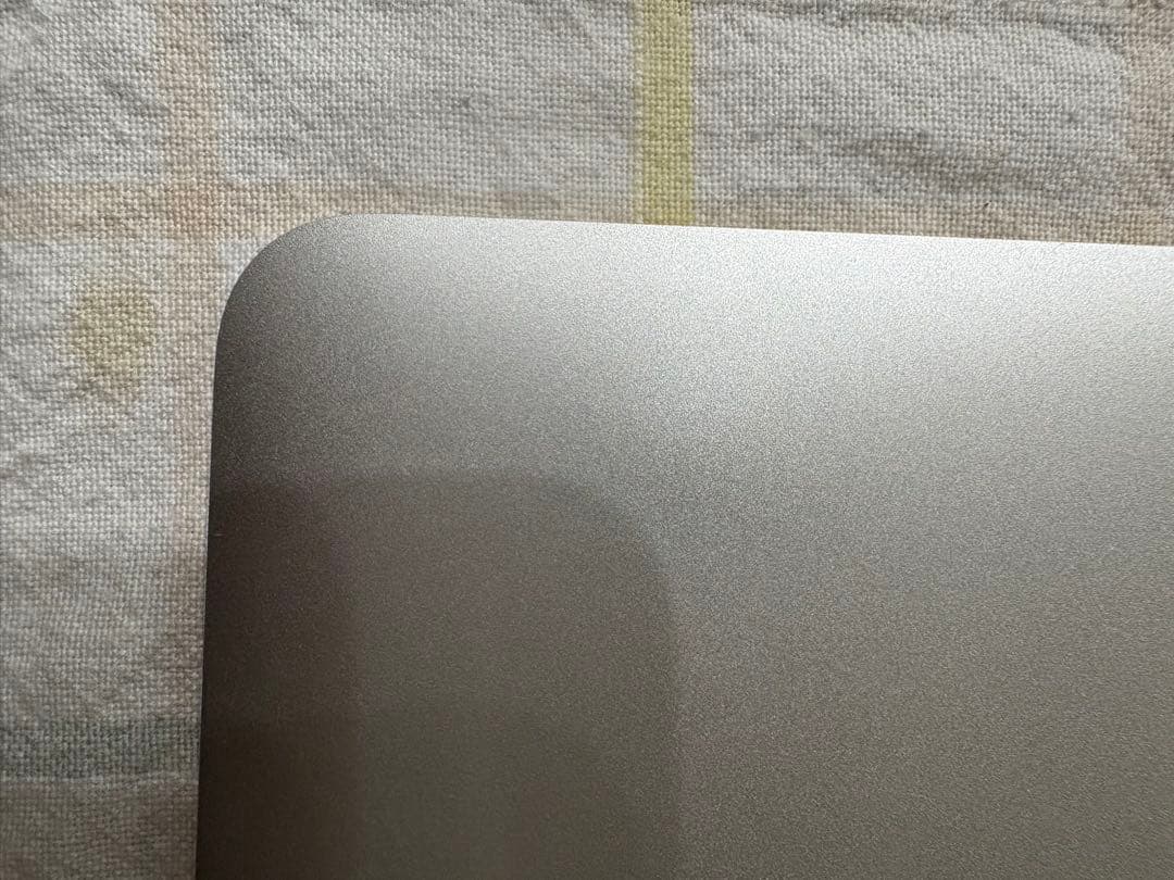 MacBook Air 13インチ 2017 SSD128GB 8GBメモリ