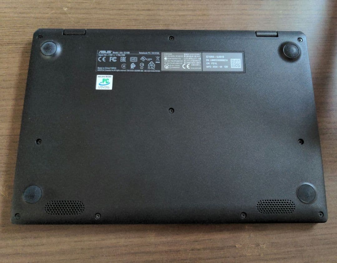 １１インチ小さめノートパソコン＊ASUS ＊Windows11