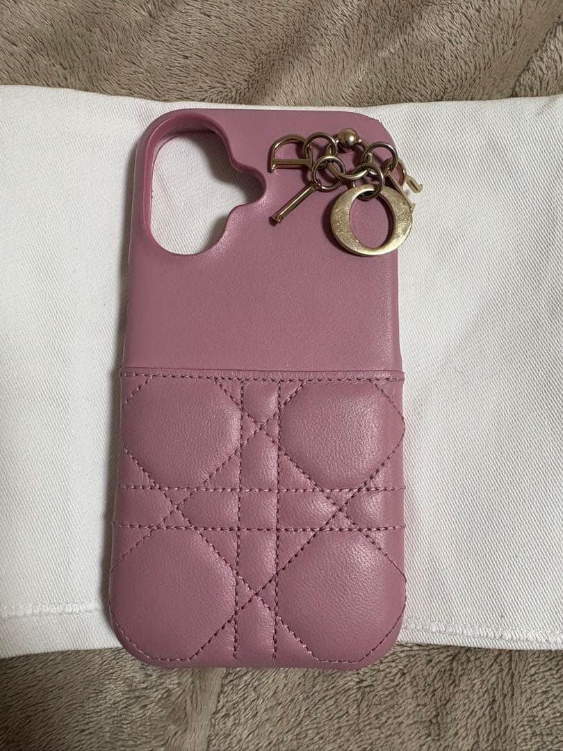 DIORキルティングiPhoneケース　正規品16 袋付きお値下げ‼️早い者勝ち