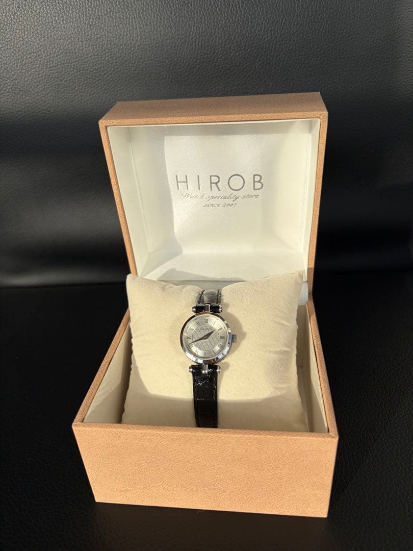 GUCCI グッチ シェリーライン 腕時計 ブラック レディース ブランド