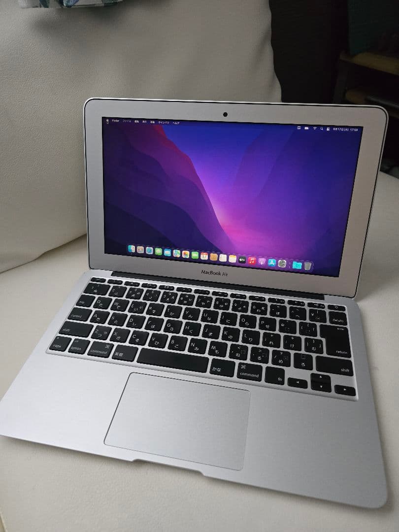 MacBook Air 11インチ Early 2015