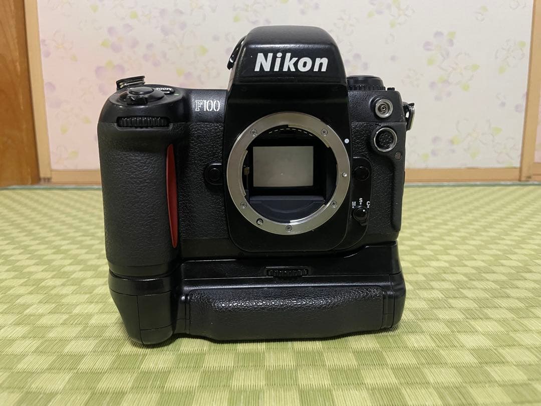 Nikon F100 mb-15 一眼レフカメラ バッテリーグリップ付き