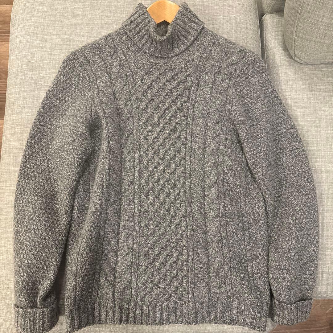 ドルモア タートルネック 46 ケーブルニット グレー