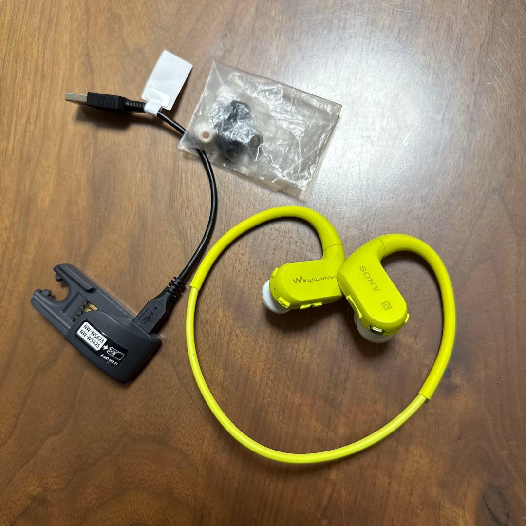 SONY ソニー NW-WS623 ウォークマン スポーツイヤホン 充電器付き