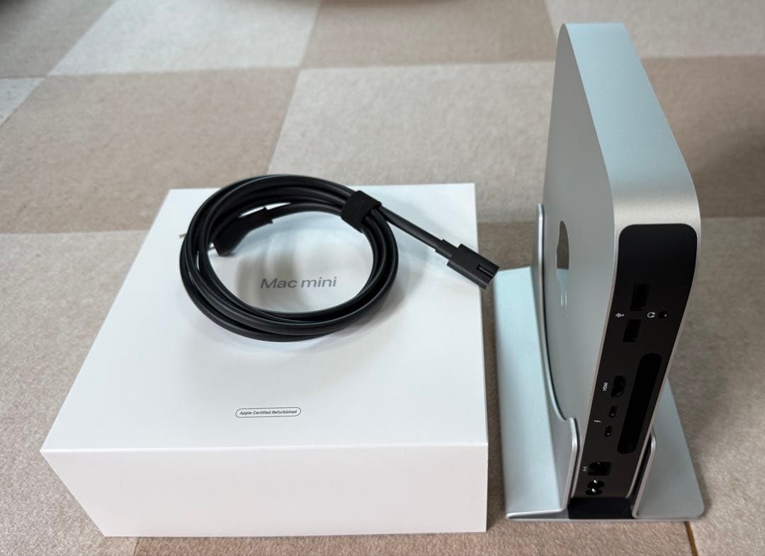 Mac mini M2 8C CPU/10C GPU/8GB/256GB 保証有