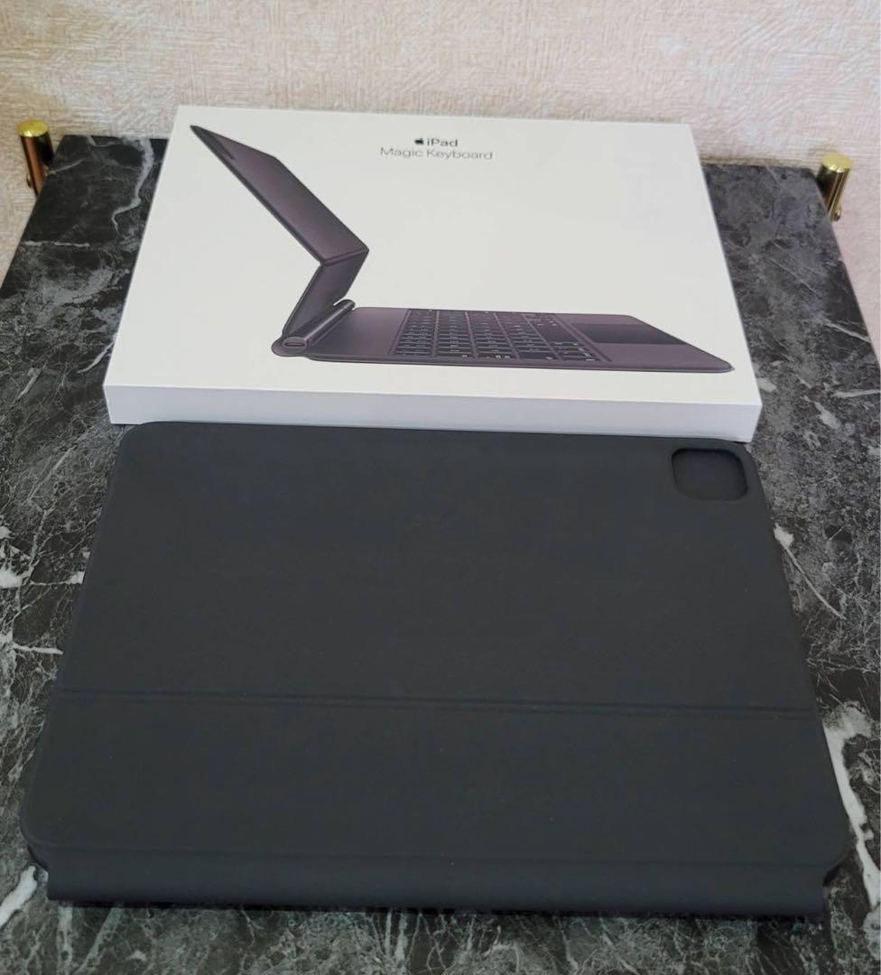 iPad Magic Keyboard モデルA2261 MXQT2J/A