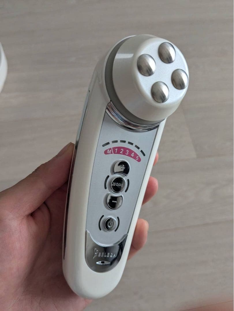 セルキュア4T＋　美顔器 5段階モード 4ヘッド