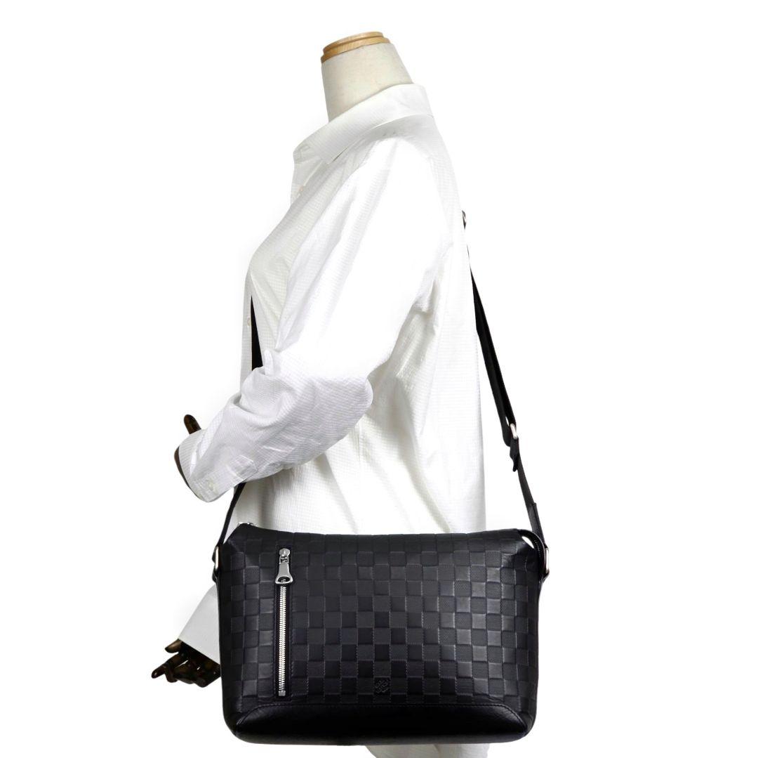 美品 ルイヴィトン ダミエ アンフィニ メッセンジャーPM ショルダーバッグ