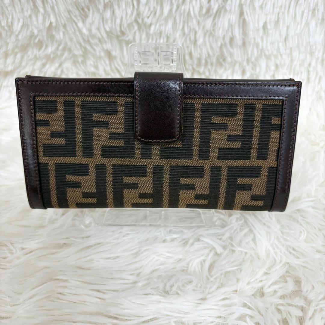 未使用級✨ FENDI フェンディ ズッカ柄 ロングウォレット 長財布 折り財布