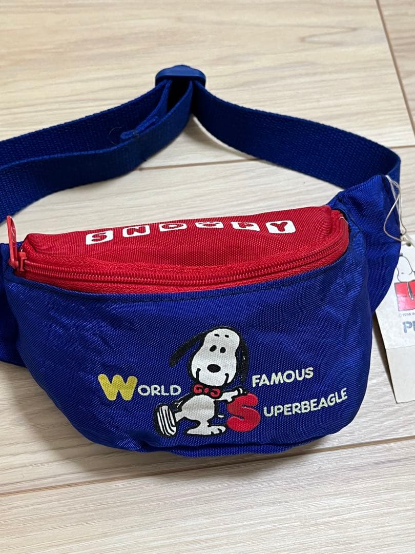 ファミリア　スヌーピー peanuts ミニウエストポーチ昭和レトロ　美品