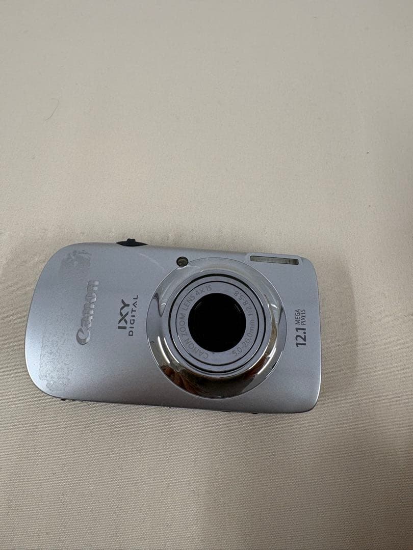 Canon IXY DIGITAL 510 IS 本体と付属品
