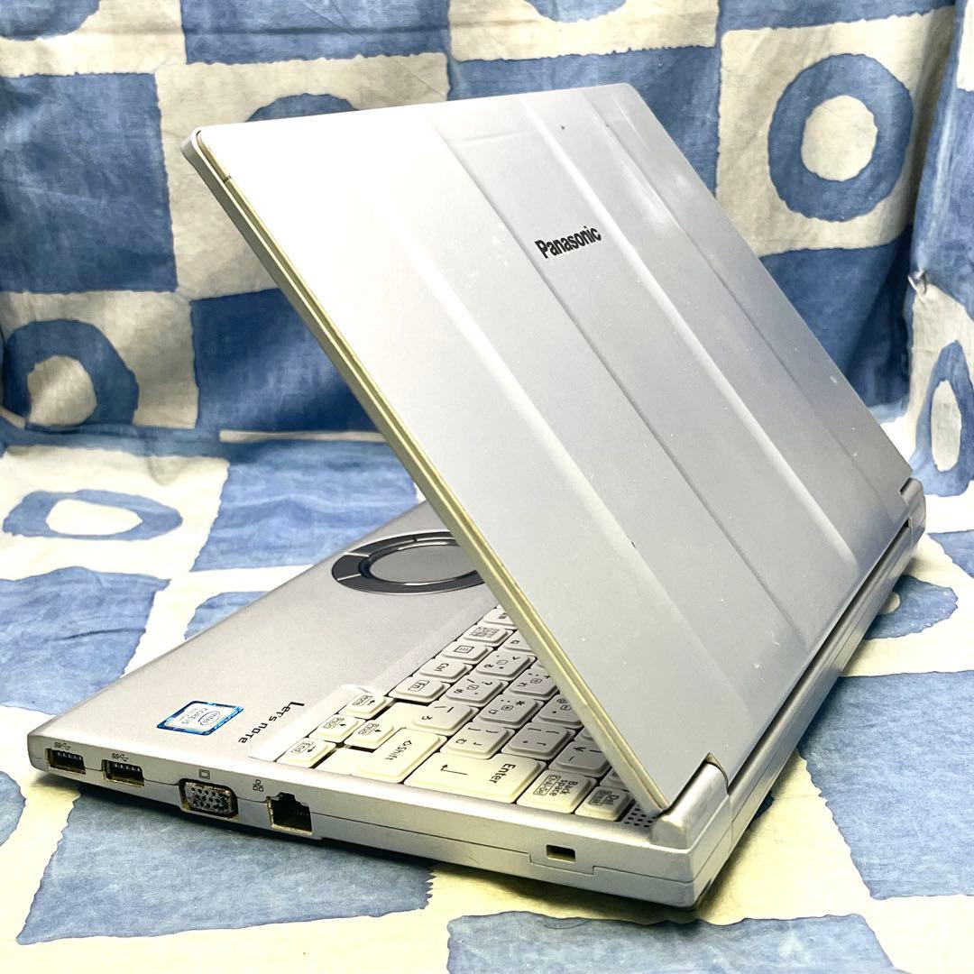 第8世代♡人気レッツノート♪快速SSD256GB☆高性能i5☆カメラ！Win11