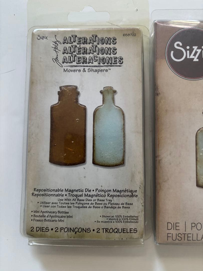 Sizzix Bigz Die Apothescay Bottles　2種