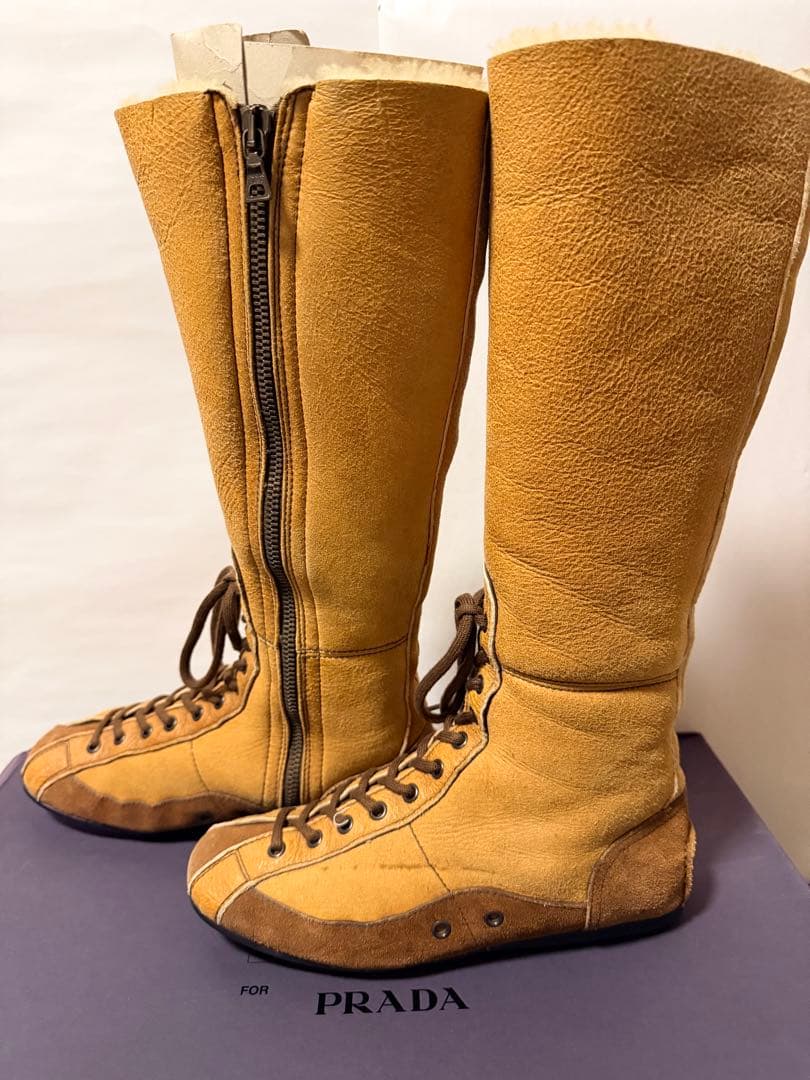 美品　PRADA ベージュ ロングブーツ　ムートン　car shoe 35.5
