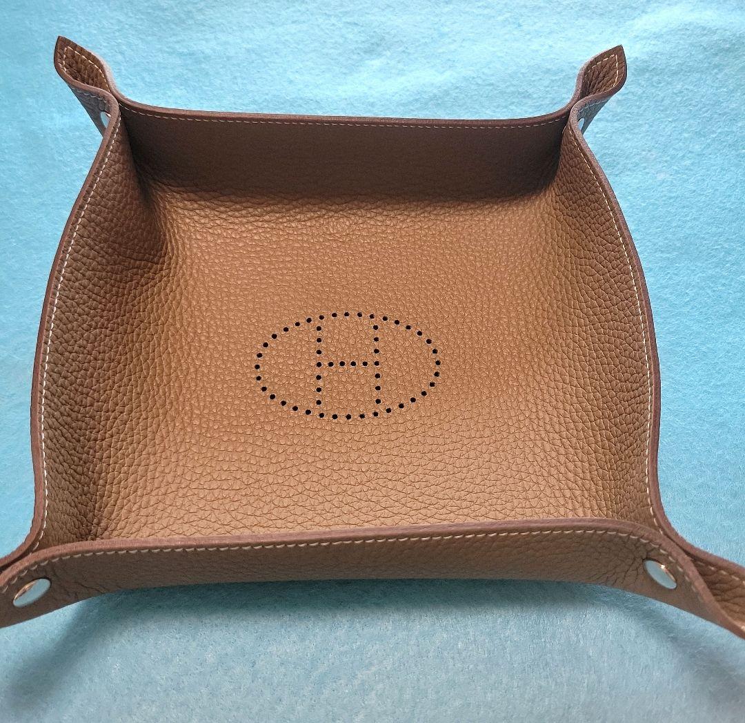 HERMES　エルメス　ヴィドポッシュレザートレー【新品未使用】
