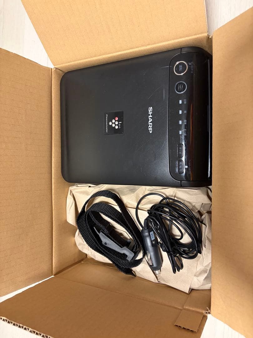 まや　シャープ イオン発生機 プラズマクラスター車載IG-HCF15-B