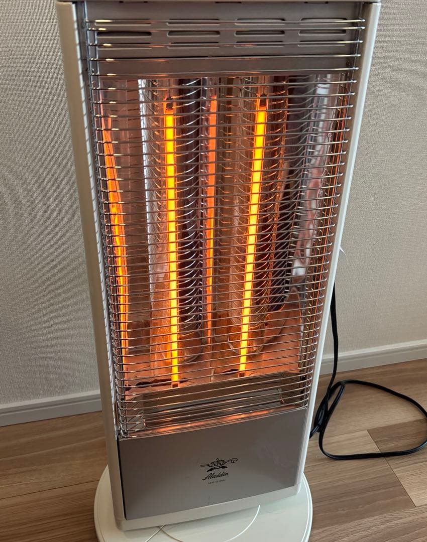 アラジン　遠赤外線グラファイトヒーター
