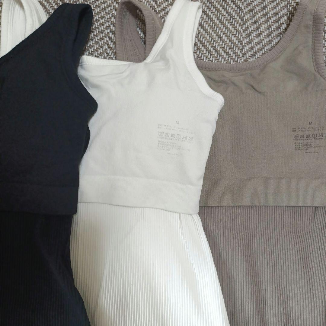 バンビウォーター　カップ付きリブタンクトップ3着