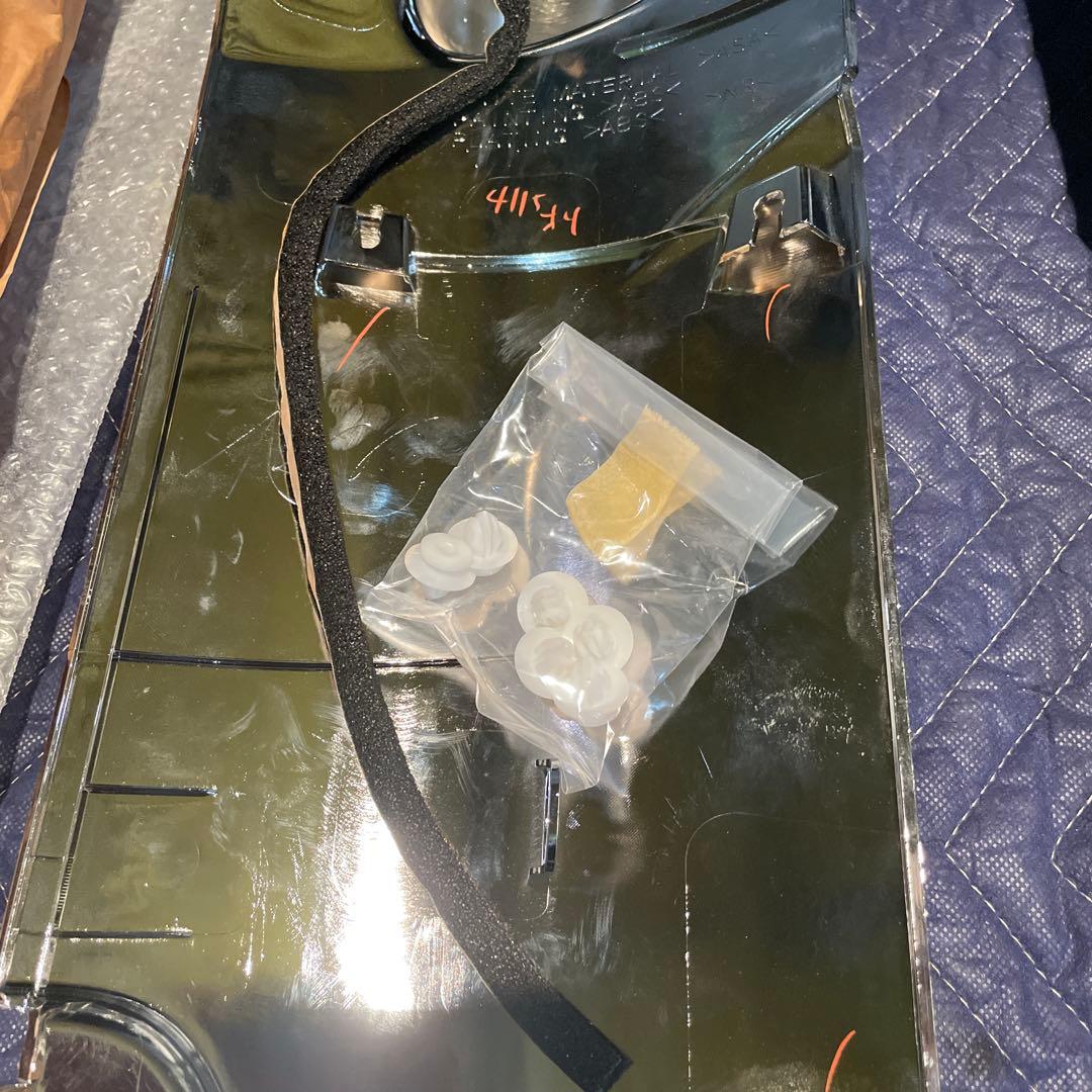 日野　デュトロ　トヨタ　ダイナ メッキコーナーパネル 2個セット