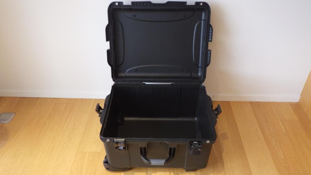 NANUK (ナヌーク) 906-0001 ブラック 防水・耐衝撃キャリーケース