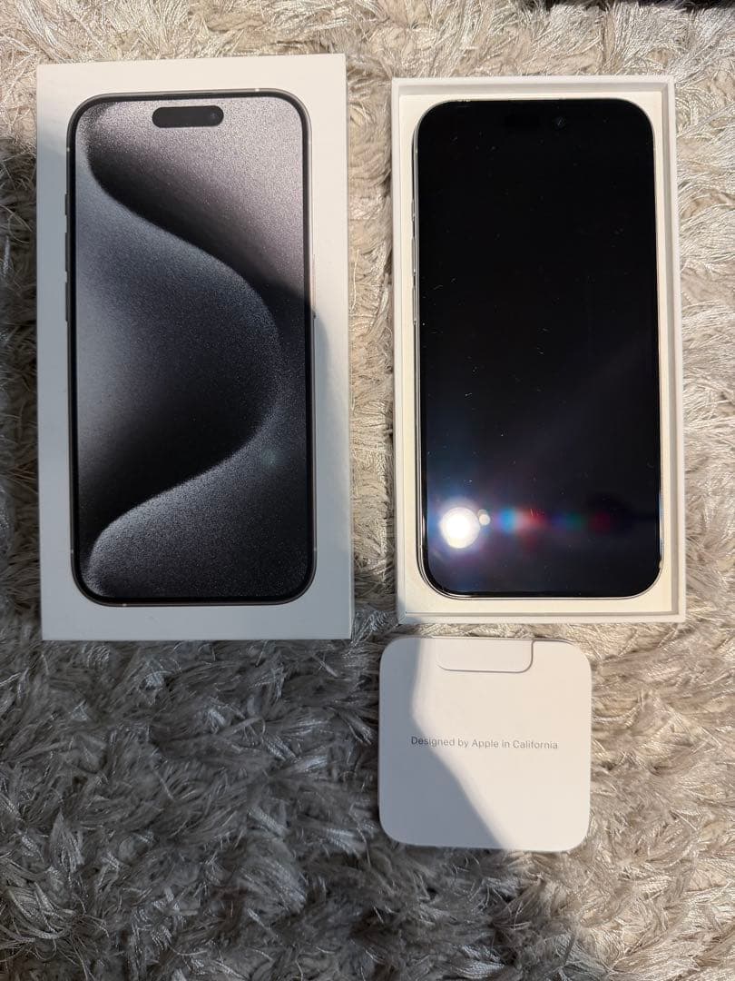 最安値iPhone 15 Pro128Gb バッテリー86% ホワイトチタニウム