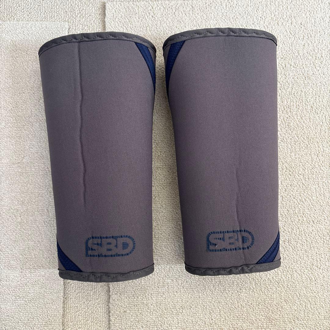 SBD ニースリーブ　Mサイズ　STORM