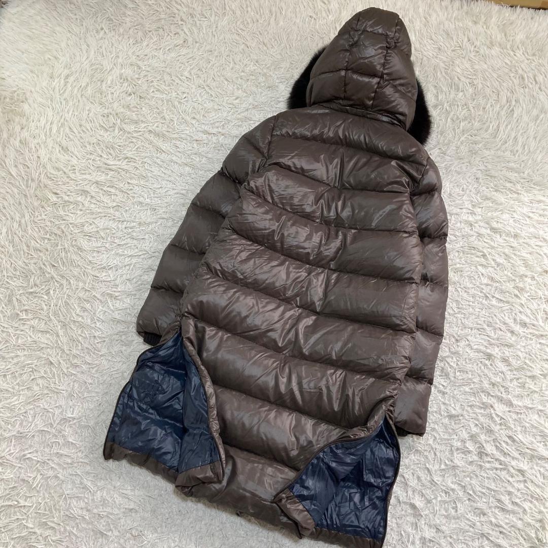 17201✨デュベティカ 42 L デネブ ラクーンファー ダウンコート 茶