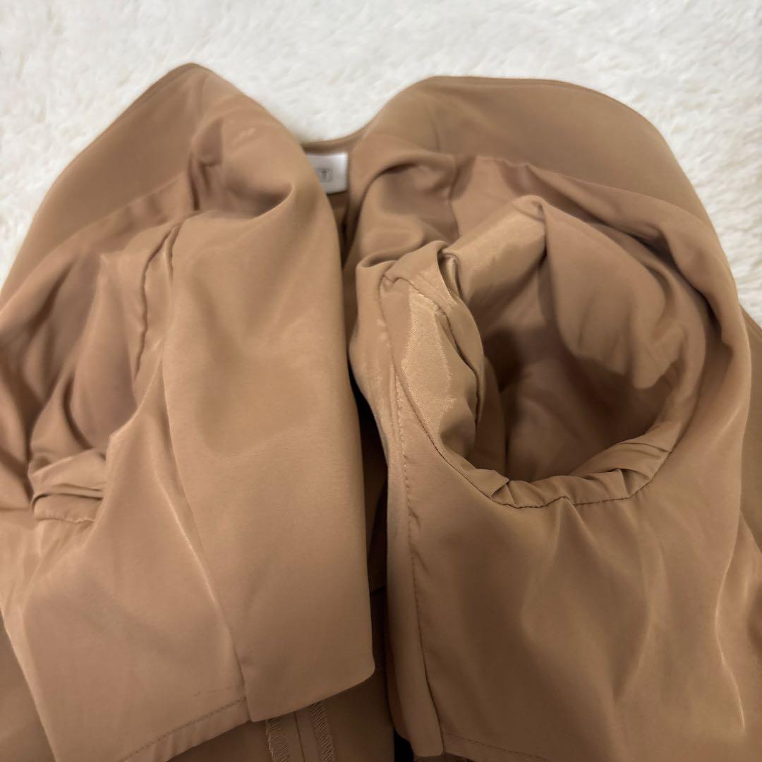 美品　プラステ　ノーカラー　セットアップXS　ベージュ　ポリエステル　ベルト