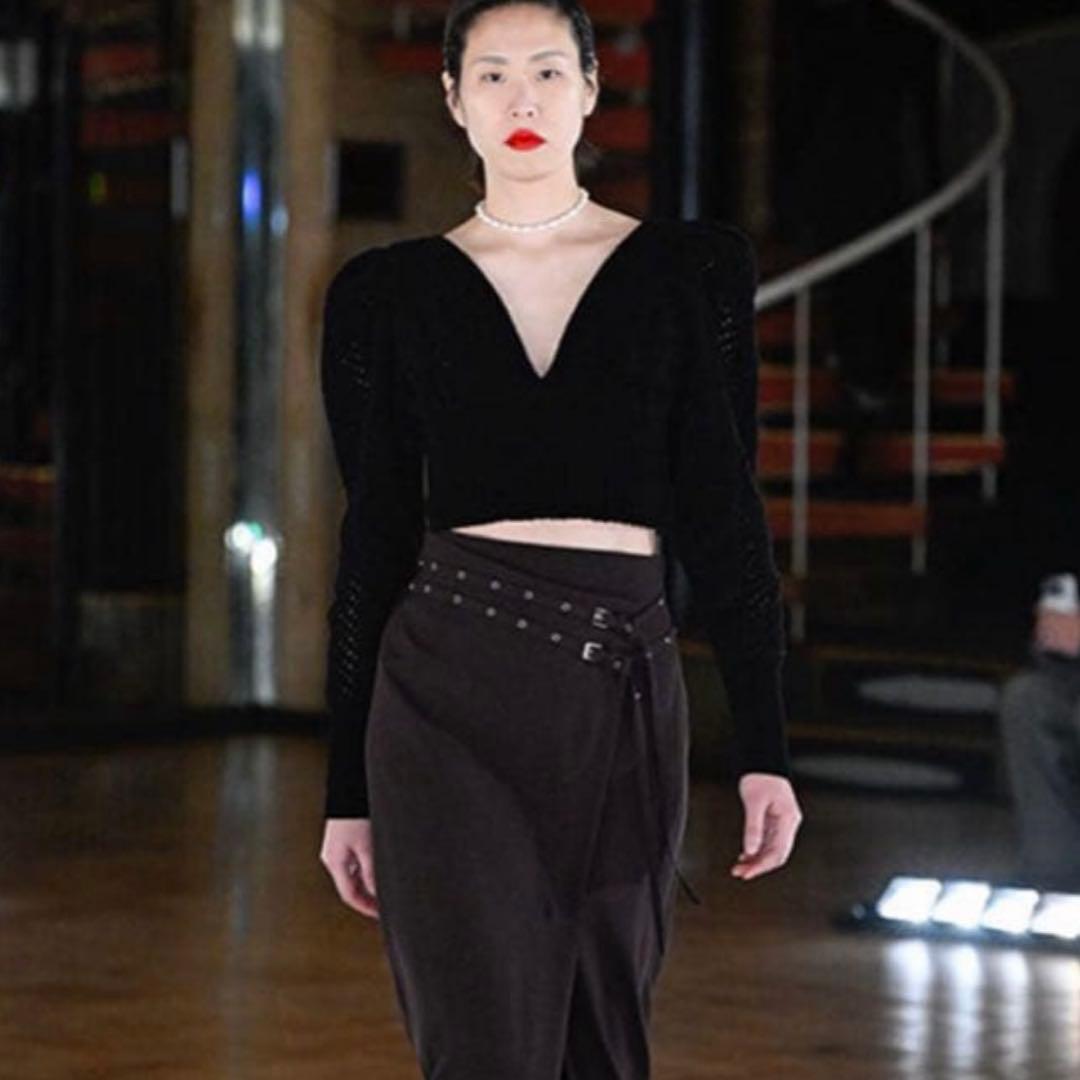 MOLE KNITTED JUMPER ブラック 36