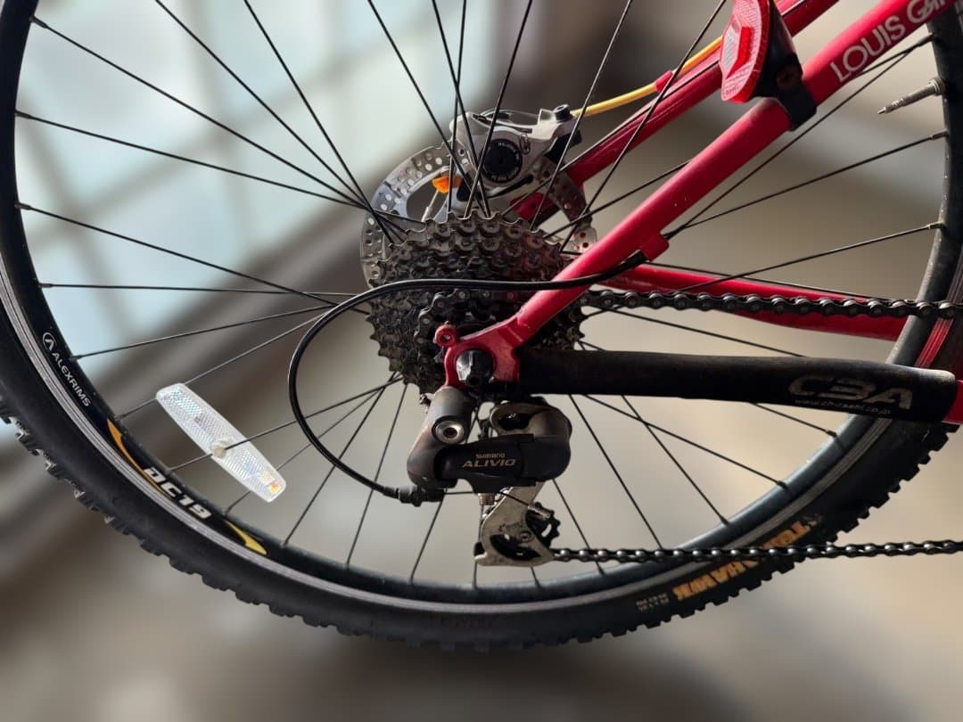 パ*号様 Louis Garneau マウンテンバイク レッド