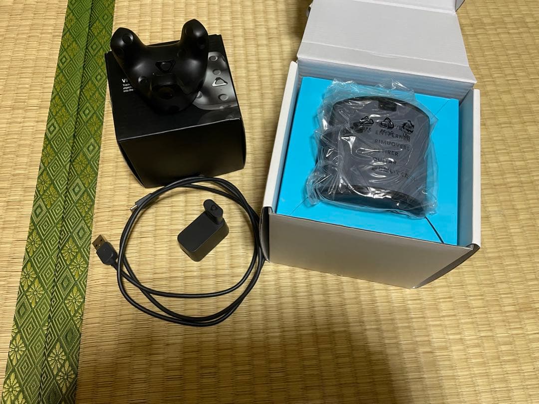 ゆるさん専用VIVEコン、トラッカー、ベースステーションセット