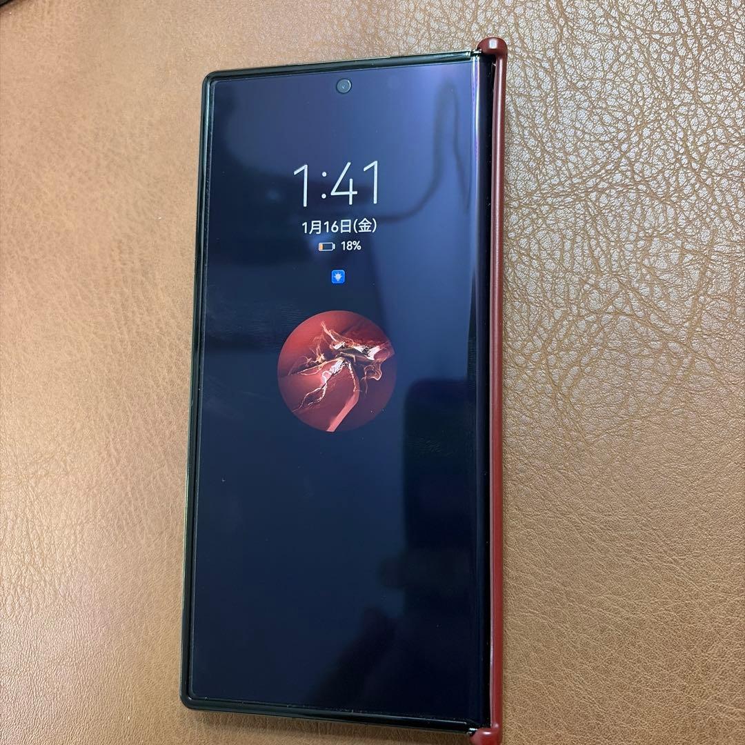 スマートフォン本体 HUAWEI Mate XT | ULTIMATE DESIGN