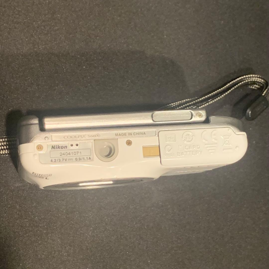 Nikon ニコン　COOLPIX クールピクス S6600