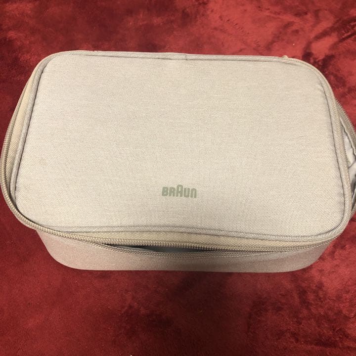 脱毛器　ブラウン