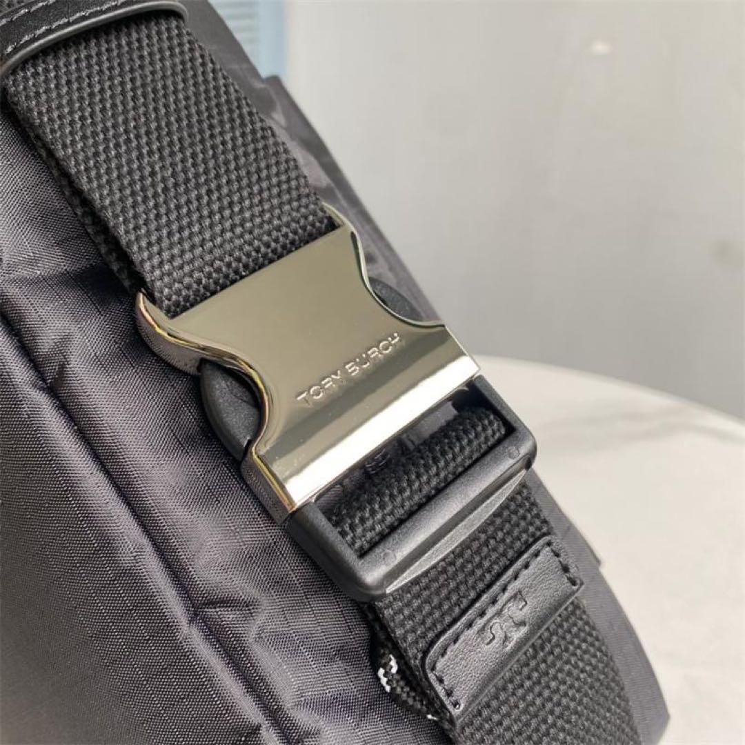 トリーバーチ　ボディバッグ　リップトップ　 クロスボディ　保存袋付き