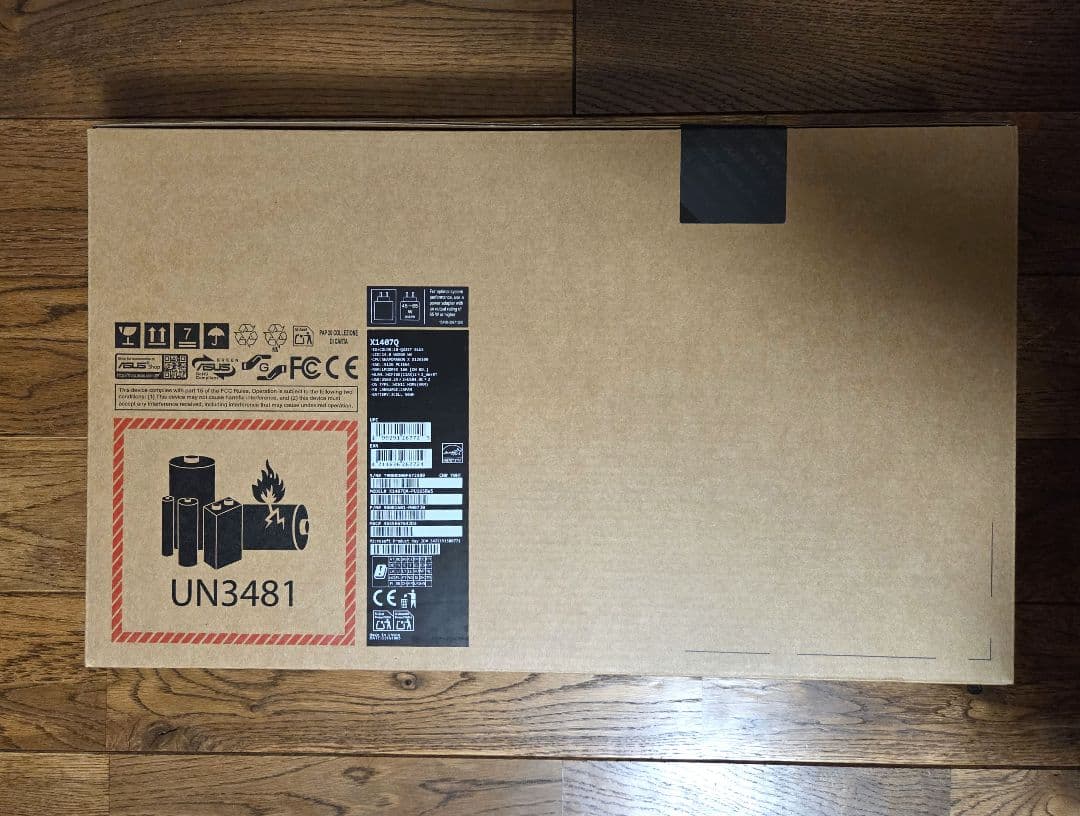 未開封　オフィス付　ASUS Vivobook 14　Snapdragon X