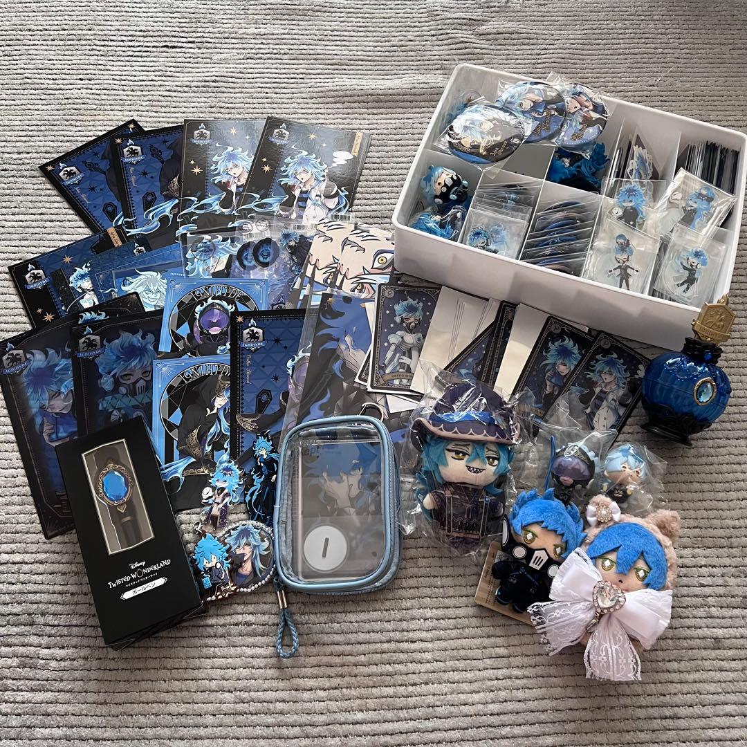 ツイステッドワンダーランド イデア オルト 大量グッズセット 50点以上