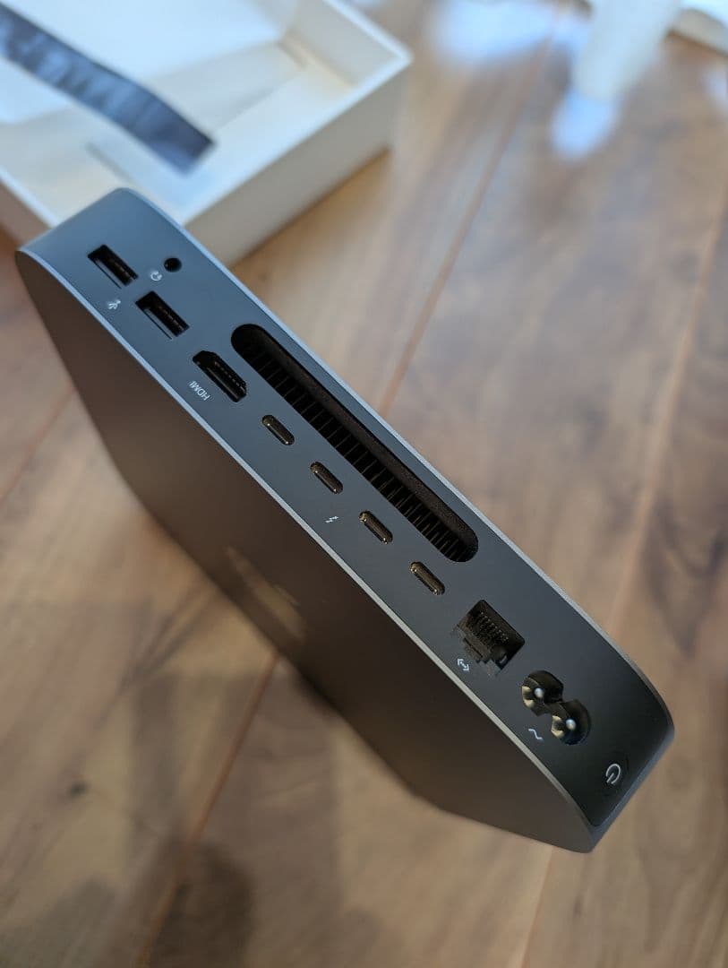 Macデスクトップ Mac mini 2018 i7 16GB 1TB 1GbE