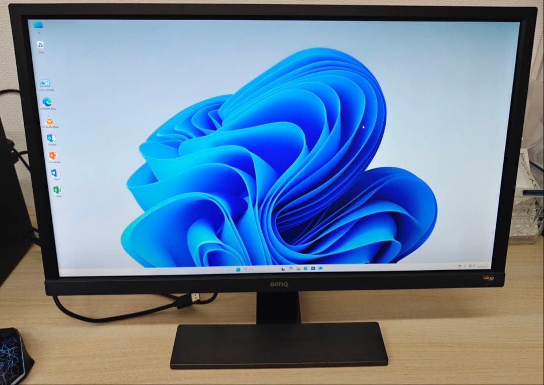 BenQ EL2870-B 27.9 型液晶モニタ4K UHD スピーカー搭載