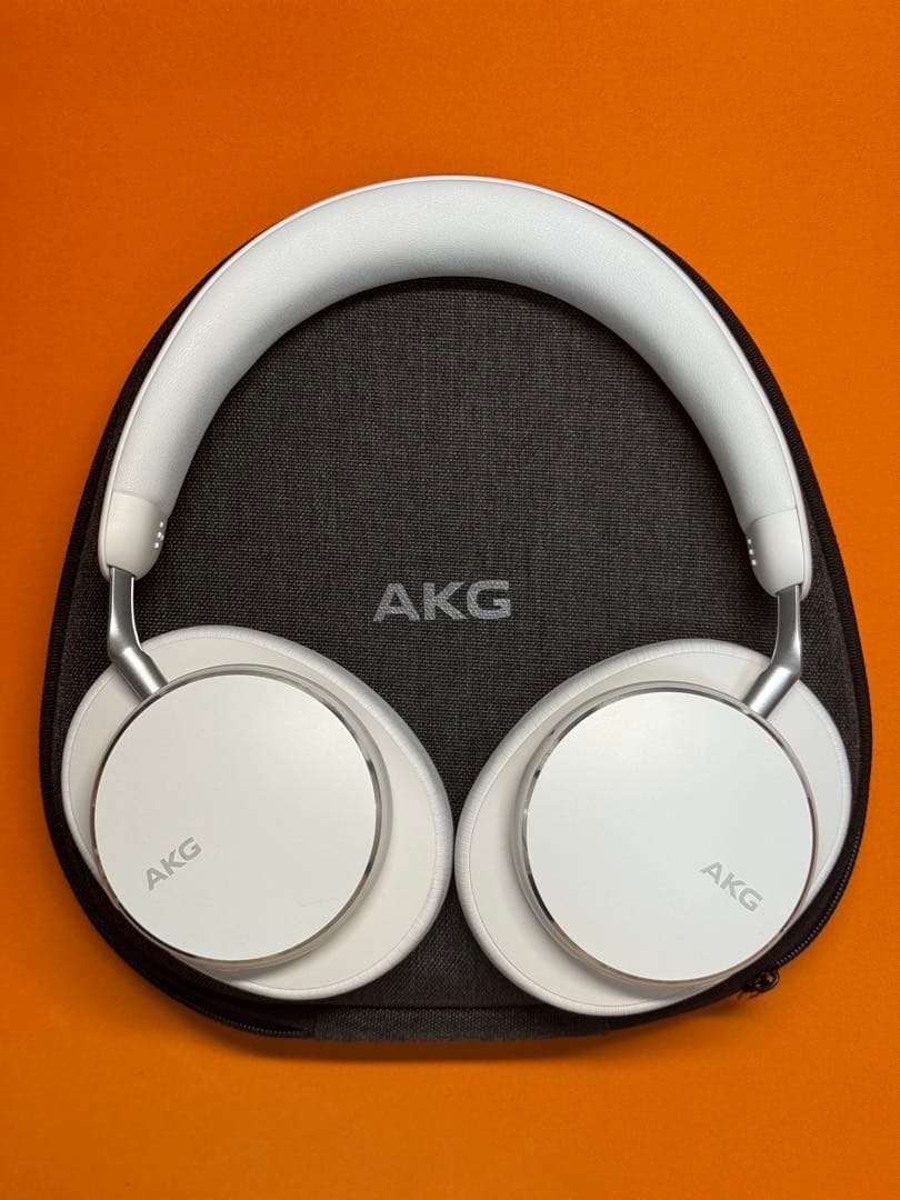 AKG N9 Hybrid ワイヤレスヘッドホン