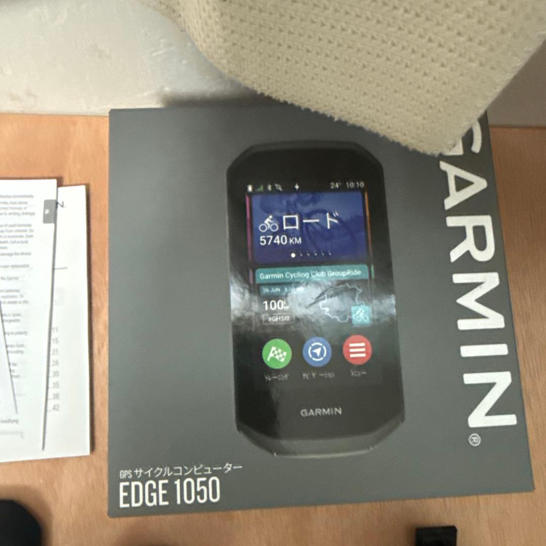 GARMIN EDGE 1050 サイクルコンピューター　センサーとマウント付き