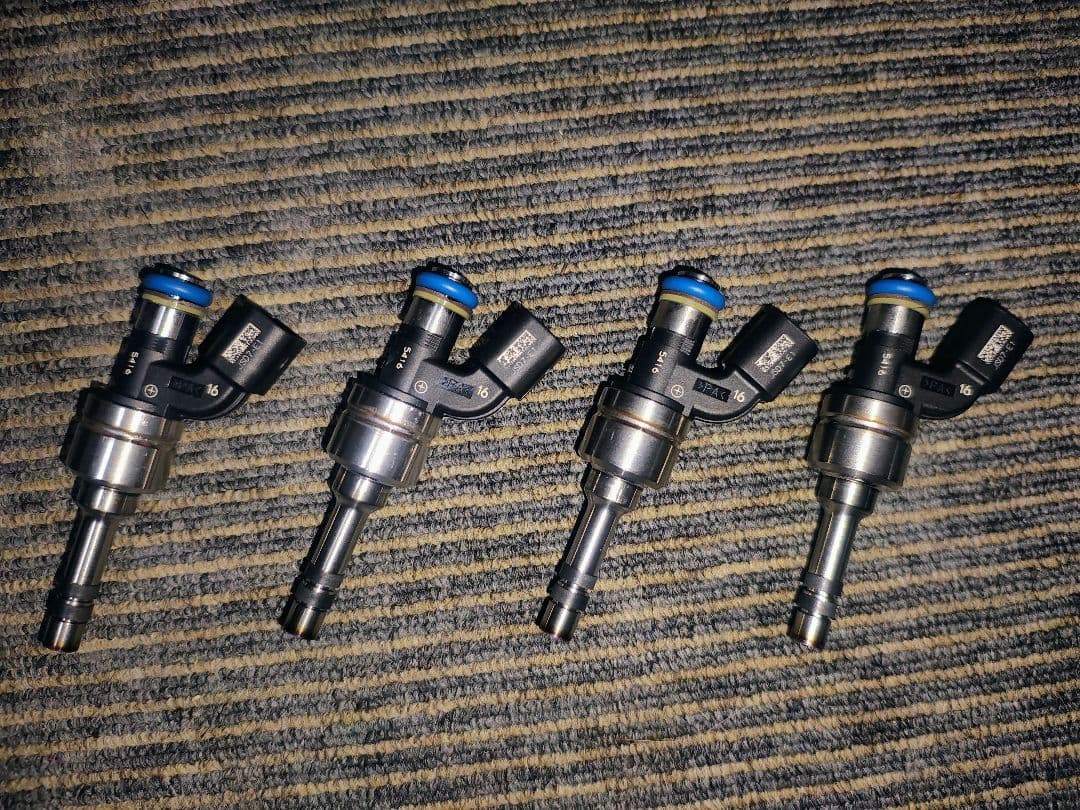 燃料インジェクター 16600AA310 SUBARU純正 4本