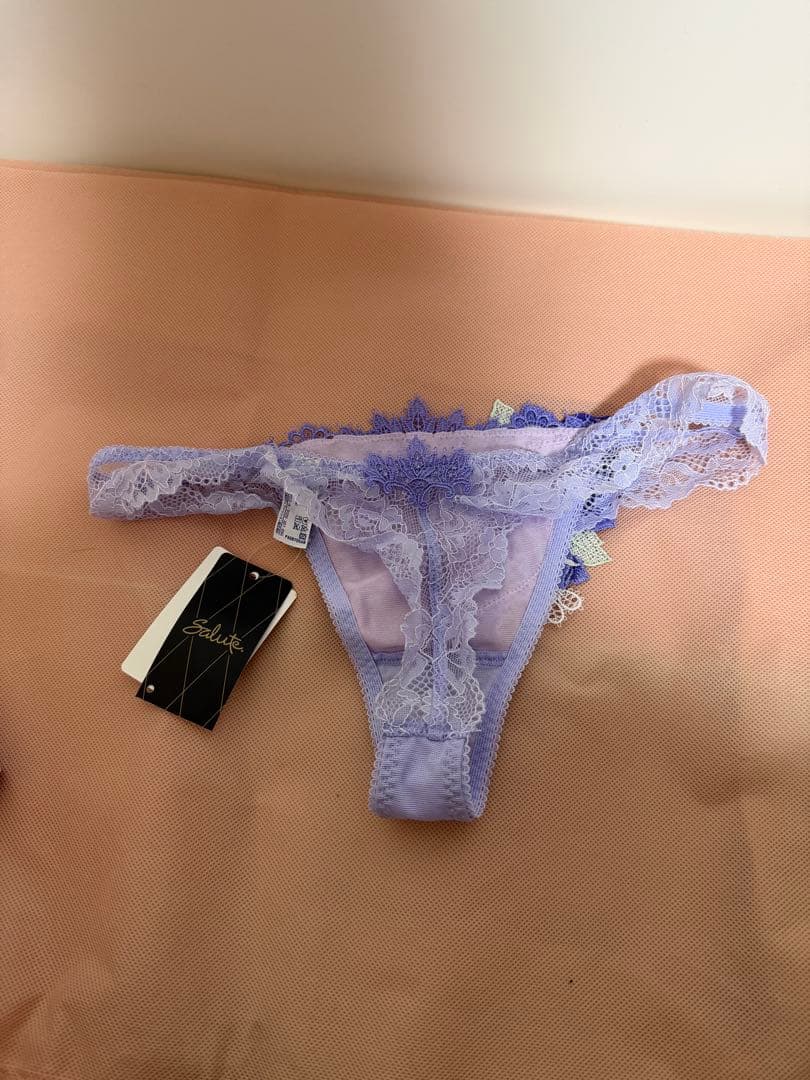 salute サルートブラF70、TショーツM