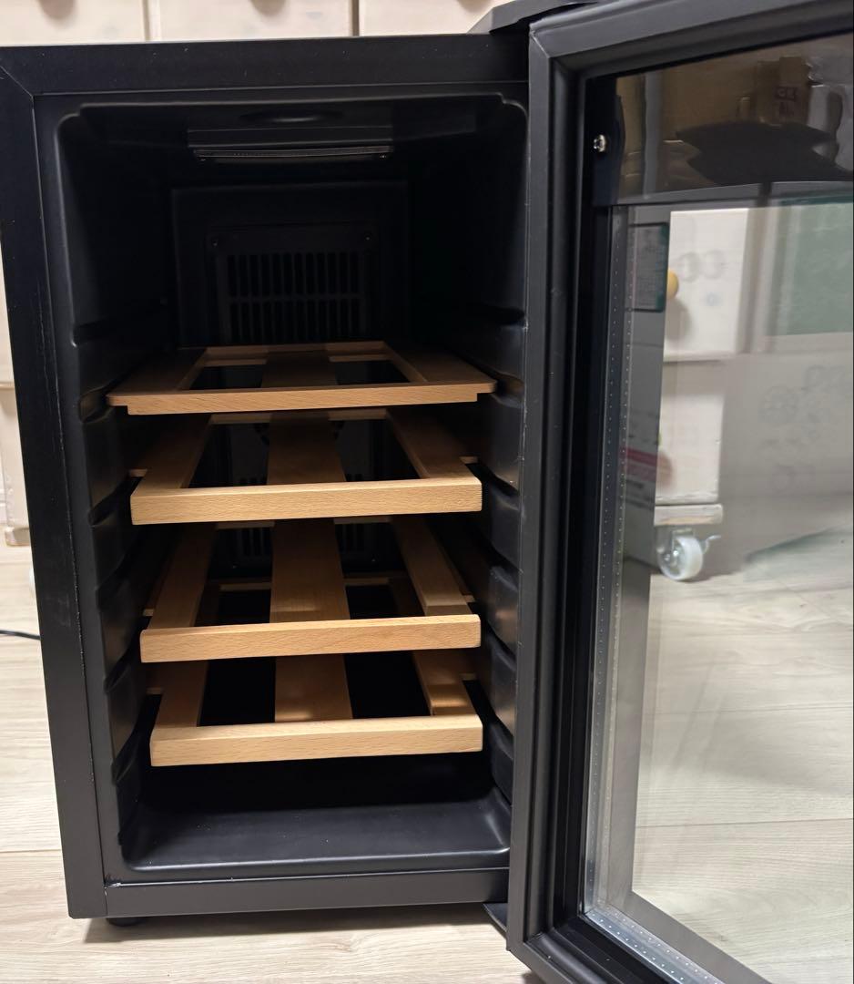 未使用　楽天で購入　ワインセラー 8本　デンマート　BWC-008P PlusQ