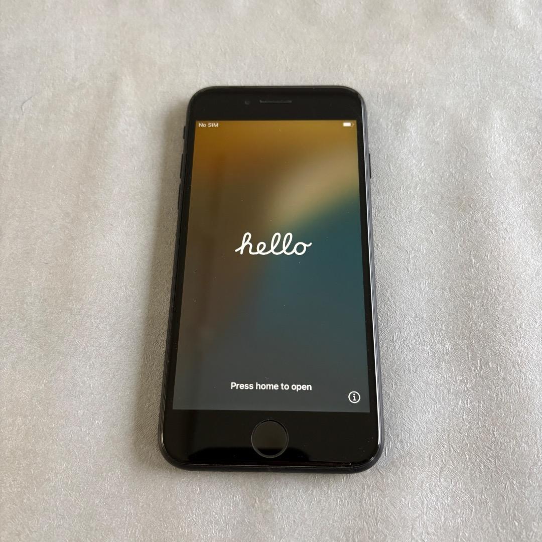 iPhone SE2 黒 256GB SIMフリー 香港版