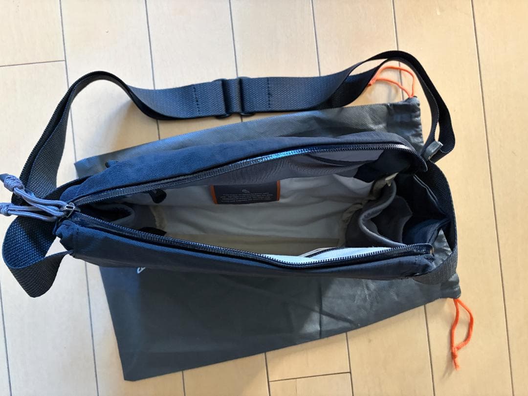 bellroy Venture Sling 6L ミッドナイト